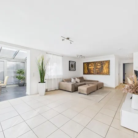 Winter Garden Dream Steinheim Апартаменты Steinheim an der Murr